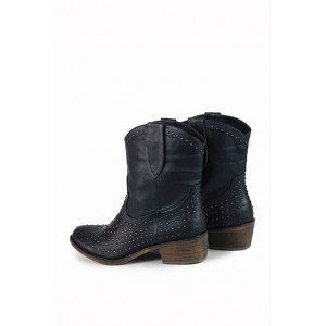 Ana Lublin trendy winter Texan boots with studs